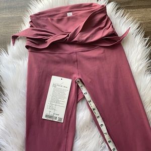 Like new with tags Lululemon Size 2 Wrap Tie Waist